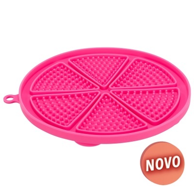 Forma silicone rosa com seis divisórias triangulares e etiqueta NOVO