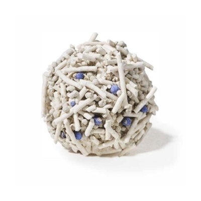 Bola composta por pequenos fragmentos brancos e esféricos azuis