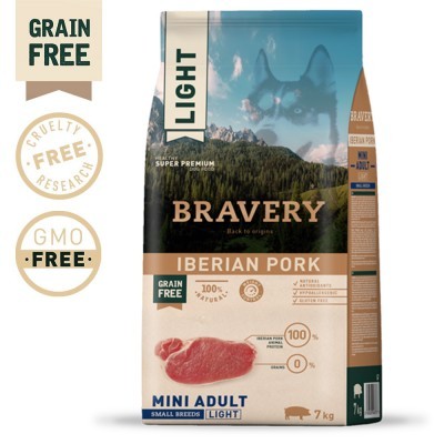Saco de ração Bravery Light Iberian Pork para cães mini adultos, 7 kg, embalagem com cores azul, bege e castanho.