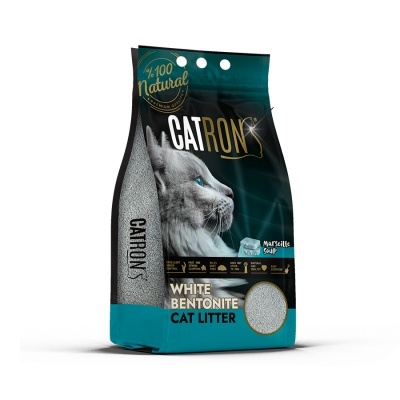 Saco de areia para gatos CATRON com design preto e azul, imagem de gato cinzento e texto informativo.