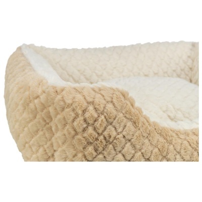 Cama felpuda para animal de estimação bege e branca