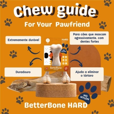 Guia de mastigação BetterBone Hard para cães com osso branco e textos explicativos em português e inglês
