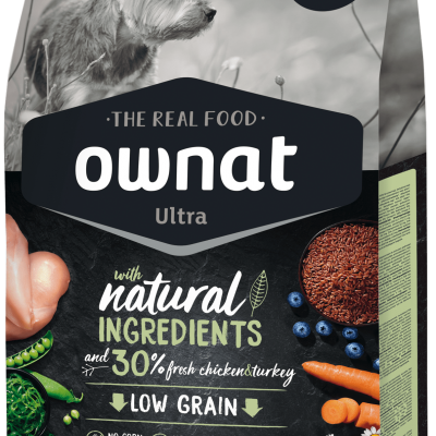 Embalagem de ração Ownat Ultra Mini Adult para cães pequenos com ingredientes naturais.