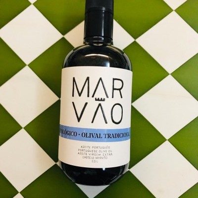 https://loja.castelodemarvao.pt/product/azeite-galega-bio-0-5lt
