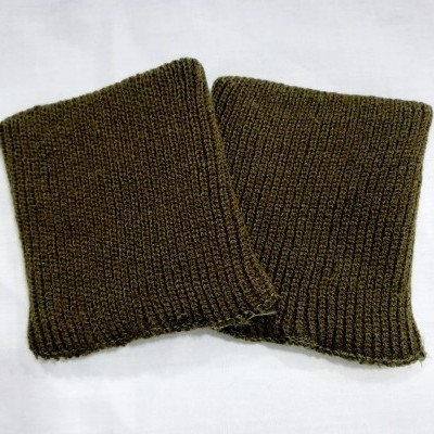 Punhos para casaco em verde