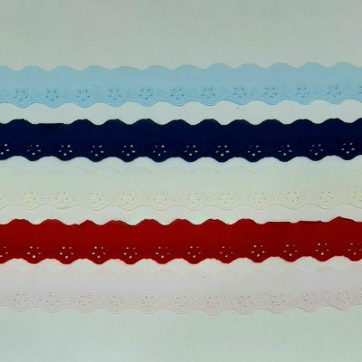 Ponta com flores e estrelas 719437