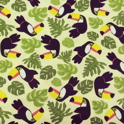 Tucano em Fundo Amarelo