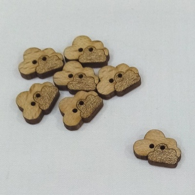 Botão de Madeira em forma de Nuvem