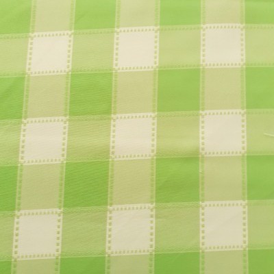 Atoalhado de mesa em verde