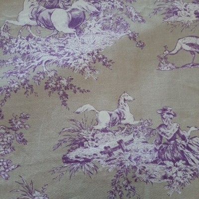 Figuras clássicas em fundo creme