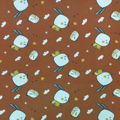 Coelhinho e passarinho em fundo telha