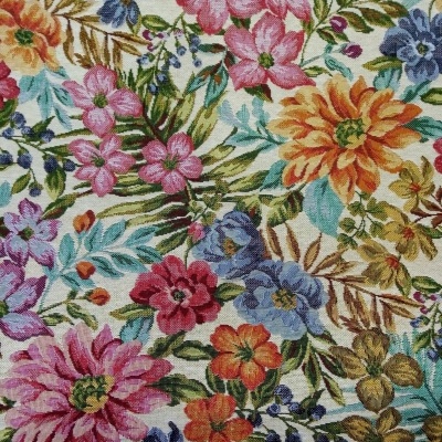 Flores de Primavera em fundo creme