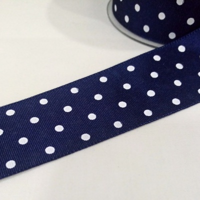 Fita de gorgorão com bolinhas brancas em fundo azul escuro