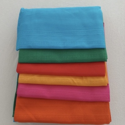 Pano de cozinha com barra para bordar ponto de Cruz Coloridos