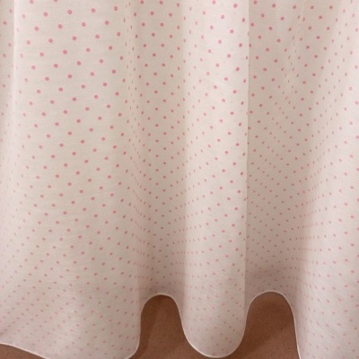 Bolinhas Rosa em Fundo Branco