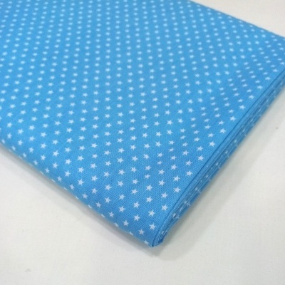 Estrelinhas em fundo azul turquesa