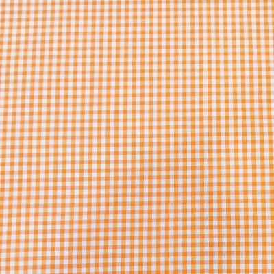 Quadradinhos laranja e branco