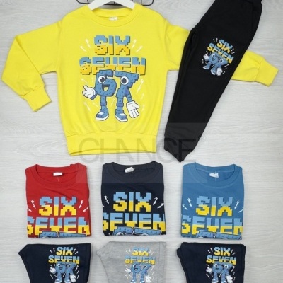 Conjunto de roupa infantil colorida em algódão com texto SIX SEVEN e personagem animada