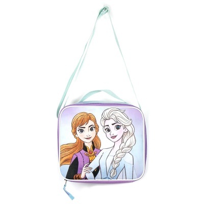 Mala tipo lancheira lilás com desenho das personagens Elsa e Anna de Frozen