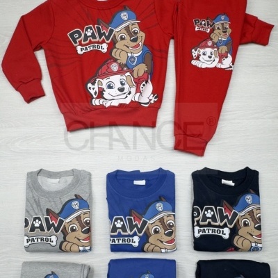 Conjunto infantil PAW PATROL com camisola e calças em várias cores, estampado com personagens e texto