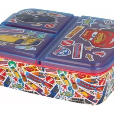 Mala de plástico azul com decoração de carros e padrões coloridos.