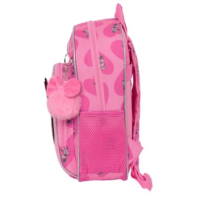 Mochila rosa com padrão de corações, personagens estampados e chaveiro de pelúcia pompom
