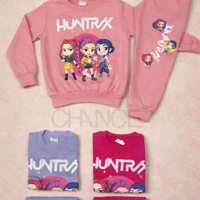 Conjunto infantil colorido com desenhos animados e texto HUNTRAX