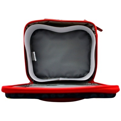 Bolsa vermelha com interior cinzento e almofada preta