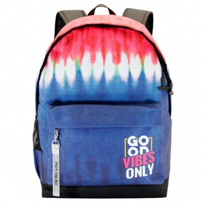 Mochila tie-dye vermelha, branca e azul com bolso frontal azul e texto motivacional