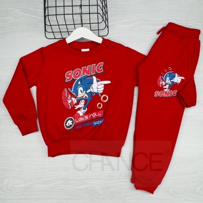 Conjunto vermelho de camisola e calças com estampa do Sonic