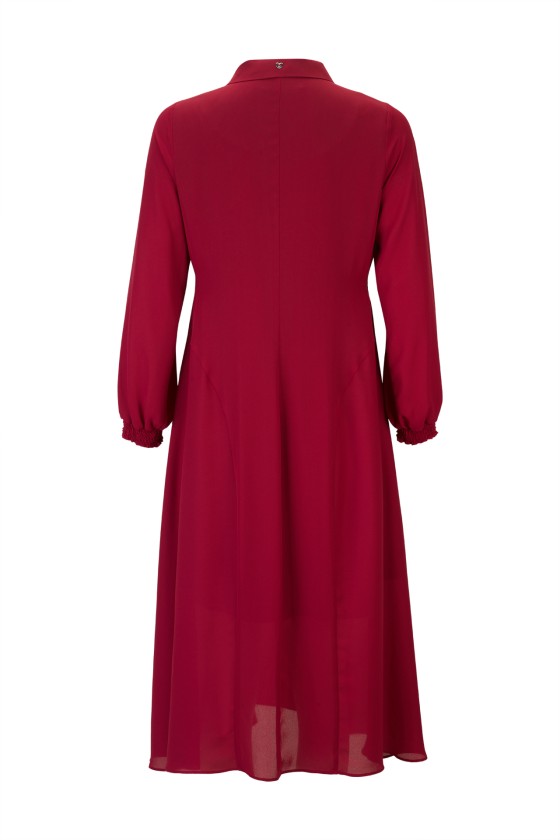 Vestido feminino comprido vermelho com mangas compridas e gola