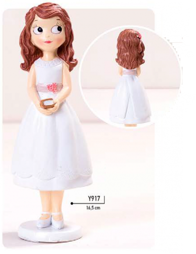 Estátua feminina de vestido branco e cabelo castanho ondulado