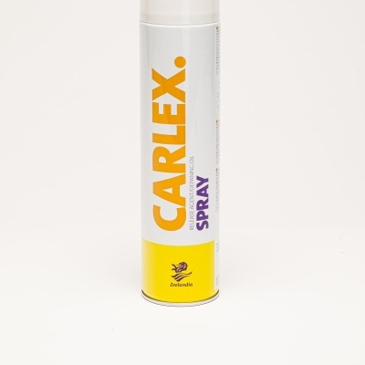 Frasco de spray branco com etiqueta amarela e texto CARLEX. SPRAY