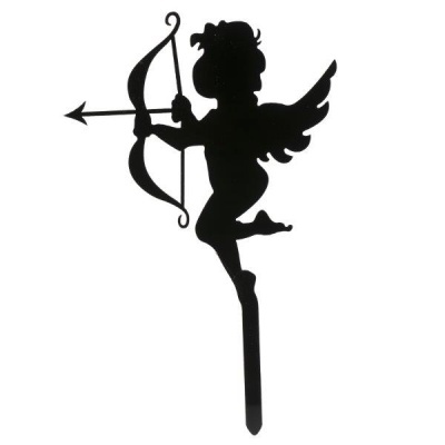 Silhueta preta de um anjo cupido com asas a apontar um arco e flecha