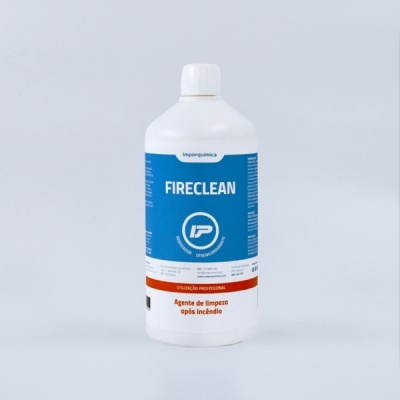 Frasco branco de produto de limpeza FIRECLEAN com rótulo azul e branco
