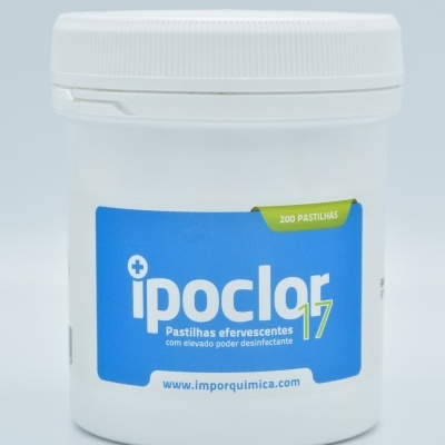 Frasco branco de pastilhas efervescentes ipoclor 17 com etiqueta azul e branca