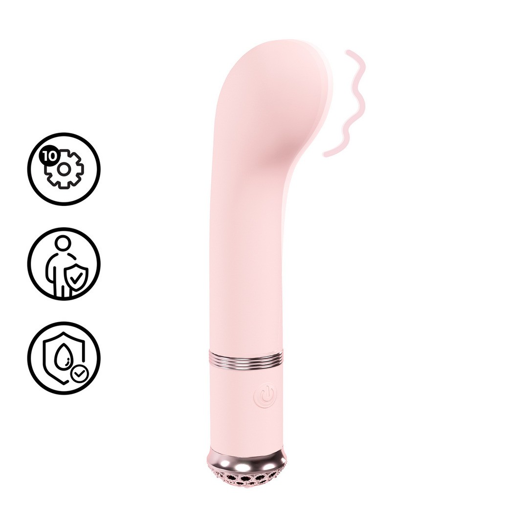 Vibrador cor-de-rosa curvo com botão e detalhes metálicos sob fundo branco