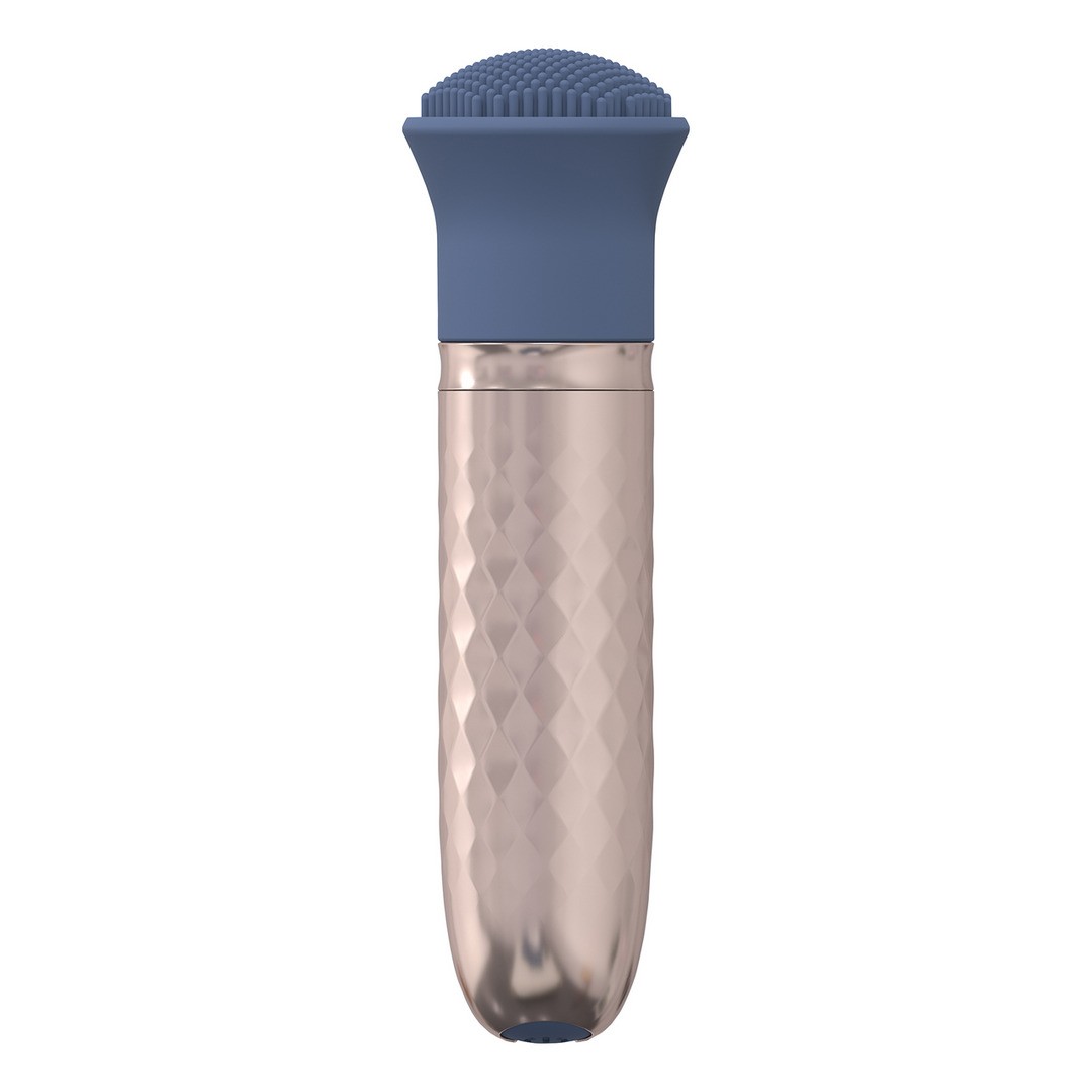 Escova de limpeza facial azul com cabo metálico texturizado dourado rosado