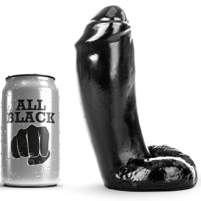 Lata ALL BLACK ao lado de objeto preto grande e brilhante