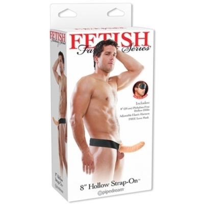 Embalagem do produto 8 Hollow Strap-On da série FETISH Fantasy com homem e texto informativo