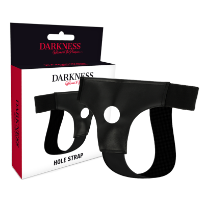 Cinta preta com buraco em couro sintético e elástico, com embalagem branca e vermelha com texto DARKNESS.