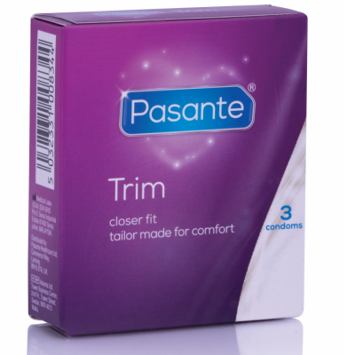 Embalagem roxa de preservativos Pasante Trim com texto branco e azul