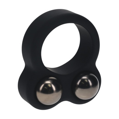 Anel preto de silicone com esferas metálicas prateadas.