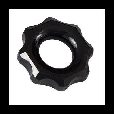 anel octogonal preto de metal com orifício central