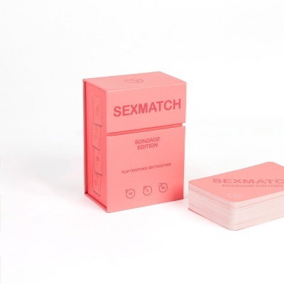 Caixa e cartas SEXMATCH edição bondage cor-de-rosa sobre fundo branco