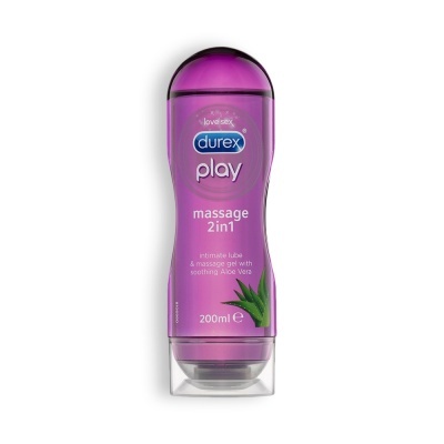 Frasco de gel massagem Durex Play 2 em 1 roxo com texto e imagem de aloe vera