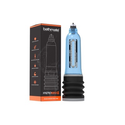 Bomba para pénis azul com base preta ao lado da caixa preta e laranja Bathmate HydromaxX