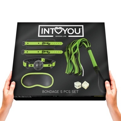 Conjunto de bondage 5 peças verde e preto da INTOYOU em caixa preta