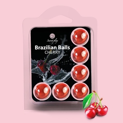 Embalagem de bolas vermelhas translúcidas com rótulo Brazilian Balls CHERRY e imagem de cerejas