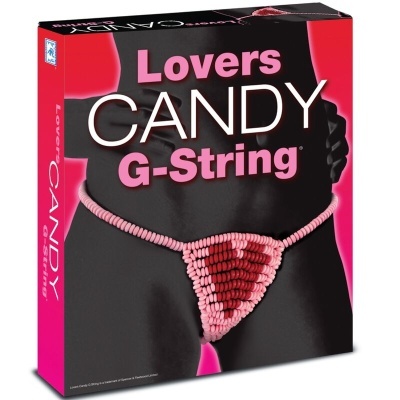 Embalagem de cueca fio-dental feita de contas cor-de-rosa e vermelhas com texto Lovers CANDY G-String